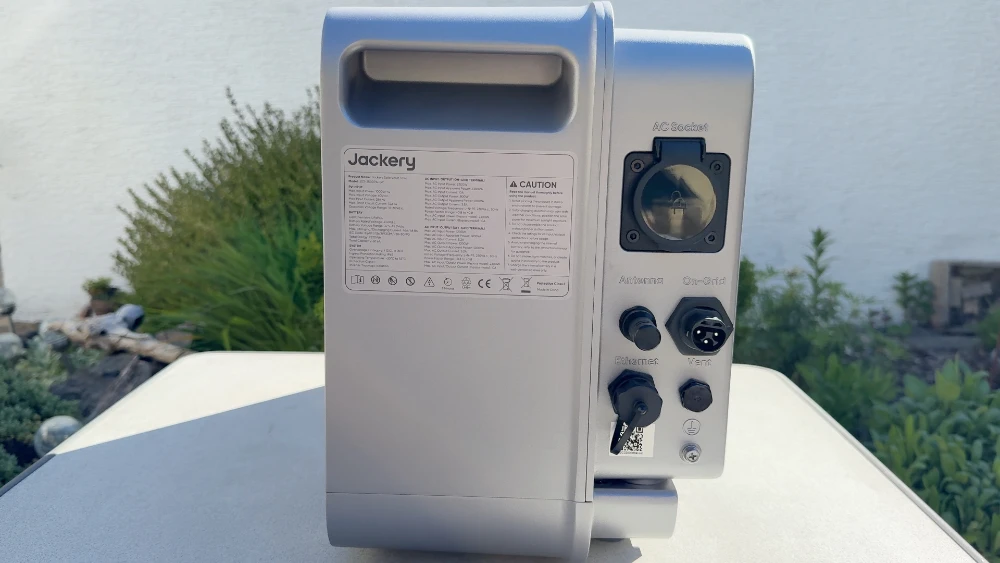 Jackery Solar Vault 3 Pro Anschlüsse